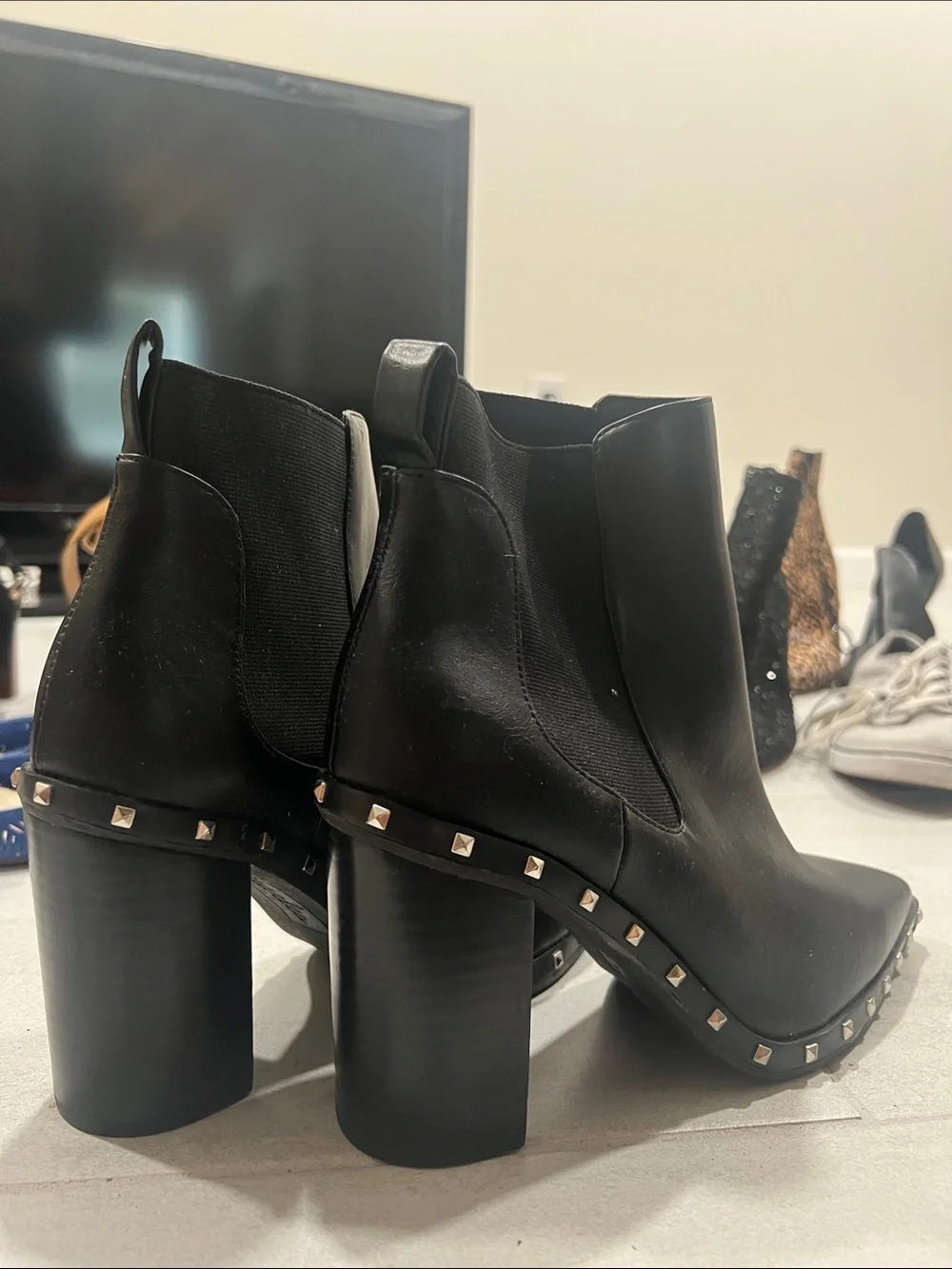 Black Pointed Stud-Trim Ankle Boots - Women